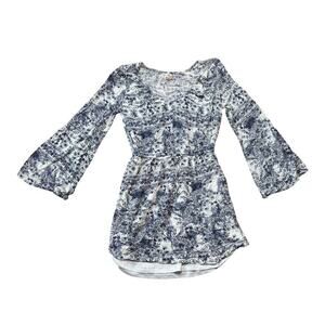 O'Neill Women's Mini Dress, Bell sleeves; women's Medium Blue floral/tropical